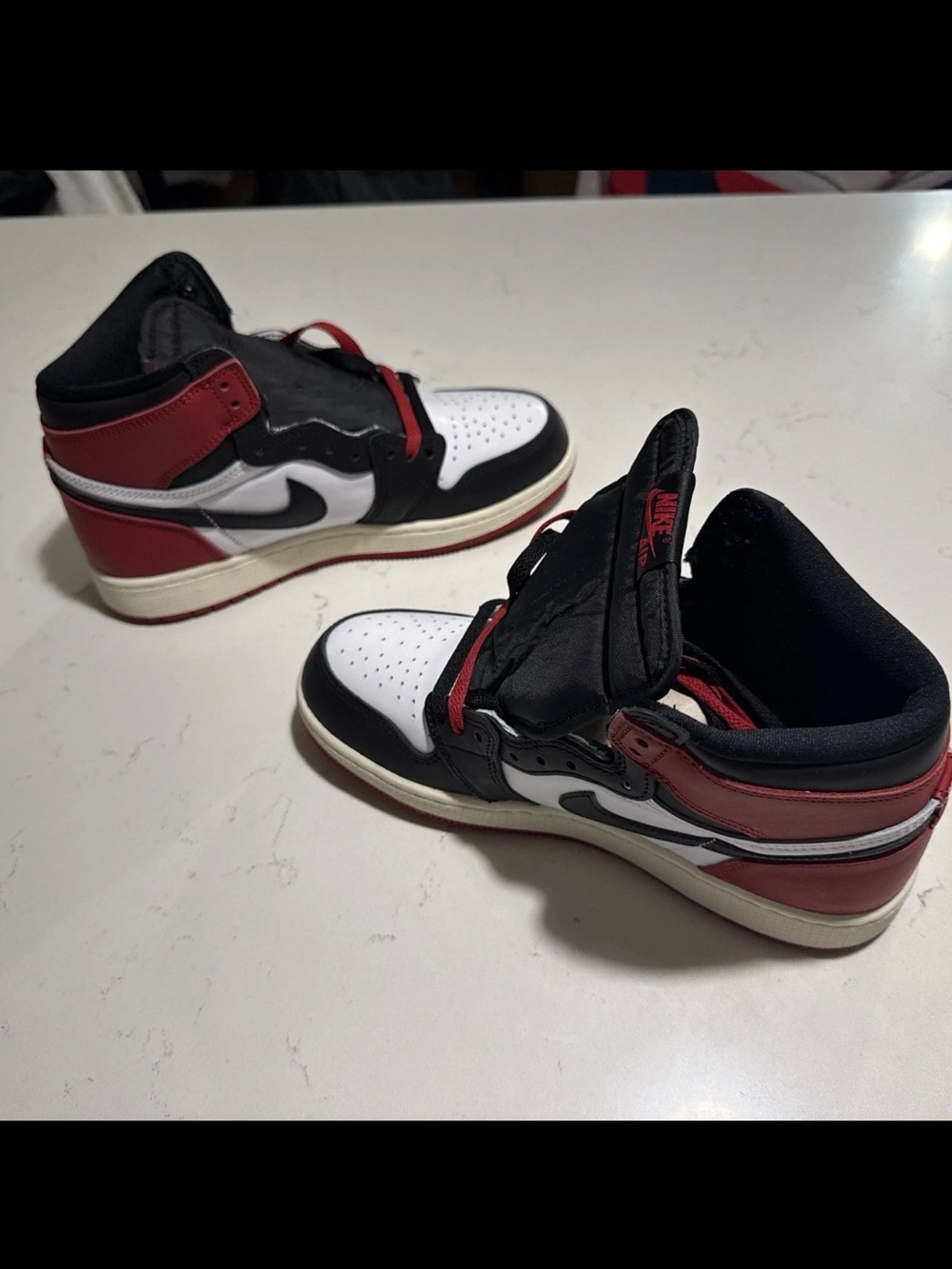 Nike Air Jordan 1 Retro High OG Chicago Lost and Found GS Size 6.5Y / Women's 8